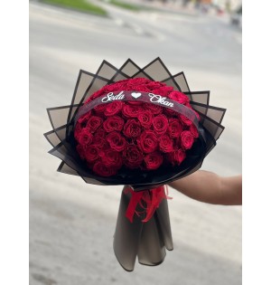 41 Adet Kırmızı Gül Pleksi Kesim İsim